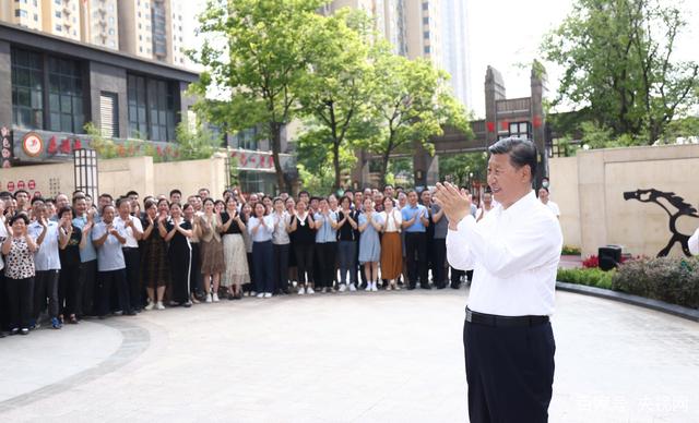 习近平在湖北武汉考察时强调 把科技的命脉牢牢掌握在自己手中 不断提升我国发展独立性自主性安全性(图6)