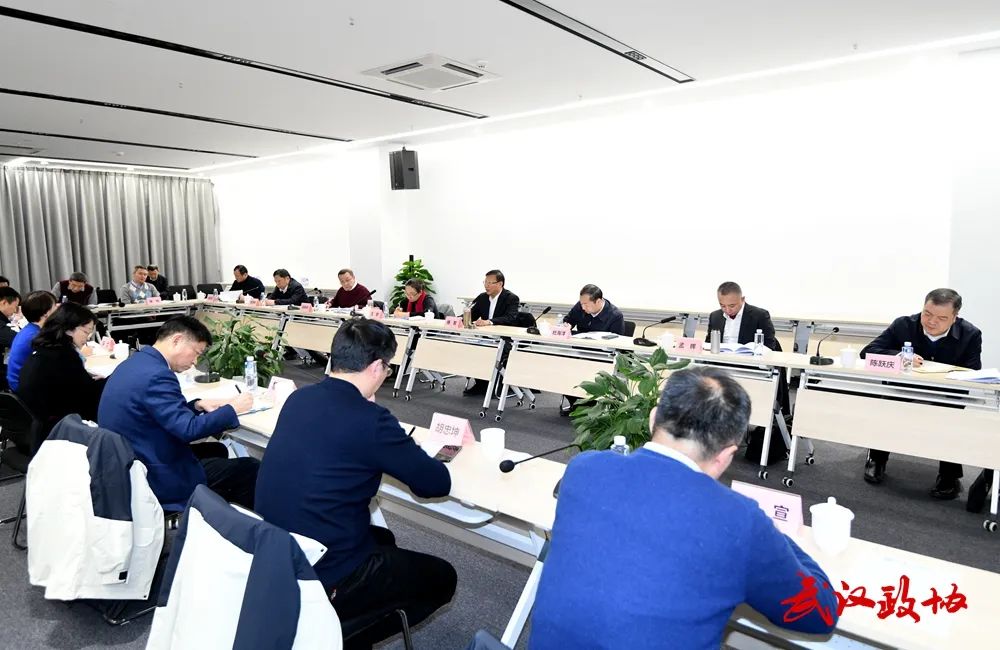 杨智调研推进武汉市量子科技产业链发展(图1)